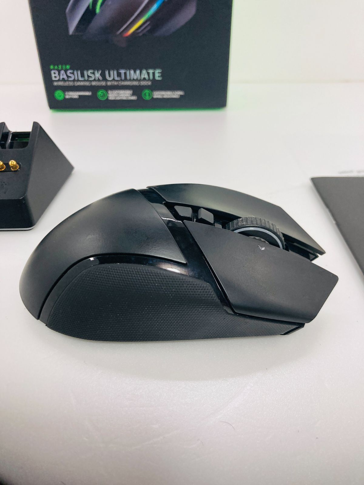 Razer Basilisk Ultimate ワイヤレスゲーミングマウス 充電ドック付き