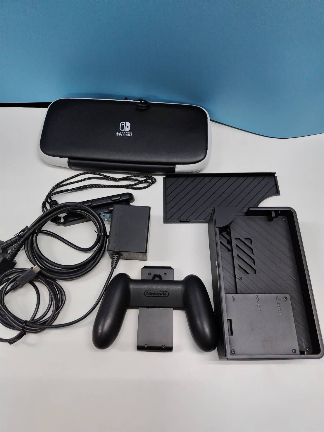 ジャンク品）Nintendo Switch（有機ELモデル）[HEG-001]｜Yahoo!フリマ 