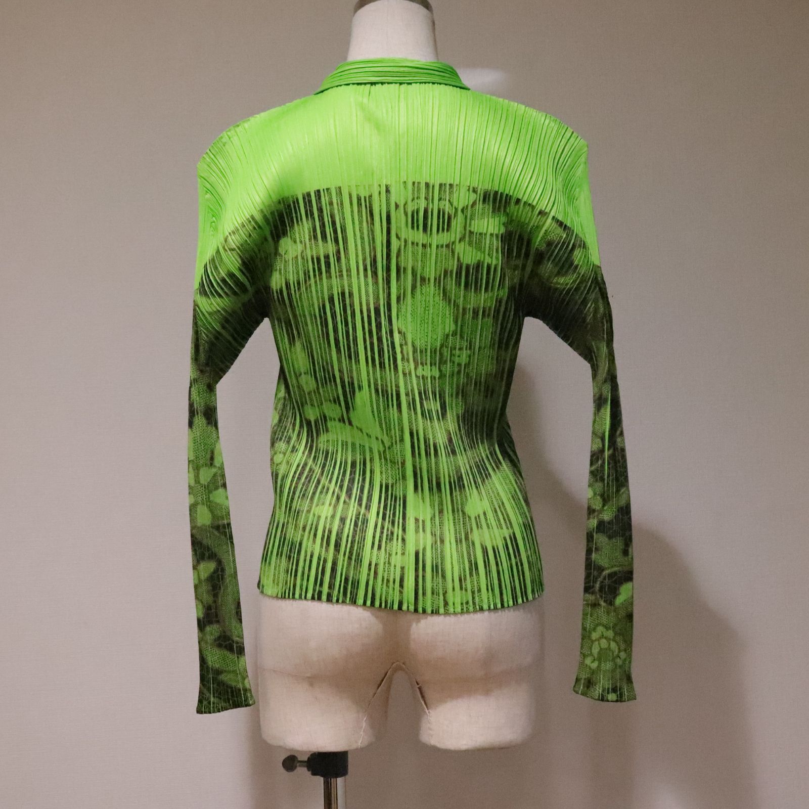 PLEATS PLEASE 転写柄シャツ size3 【公式通販】