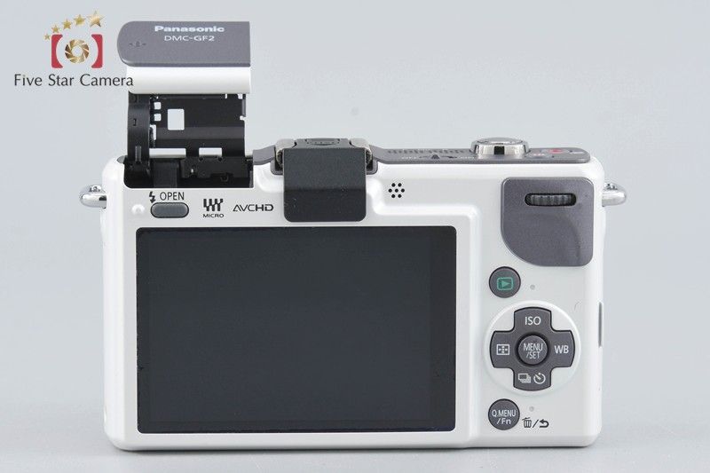 中古】Panasonic パナソニック LUMIX DMC-GF2 ホワイト + LUMIX G 