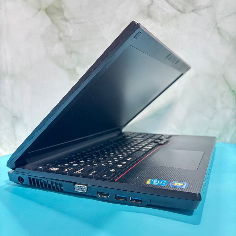 美品】富士通LIFEBOOK Windows11 SSD搭載 - メルカリ