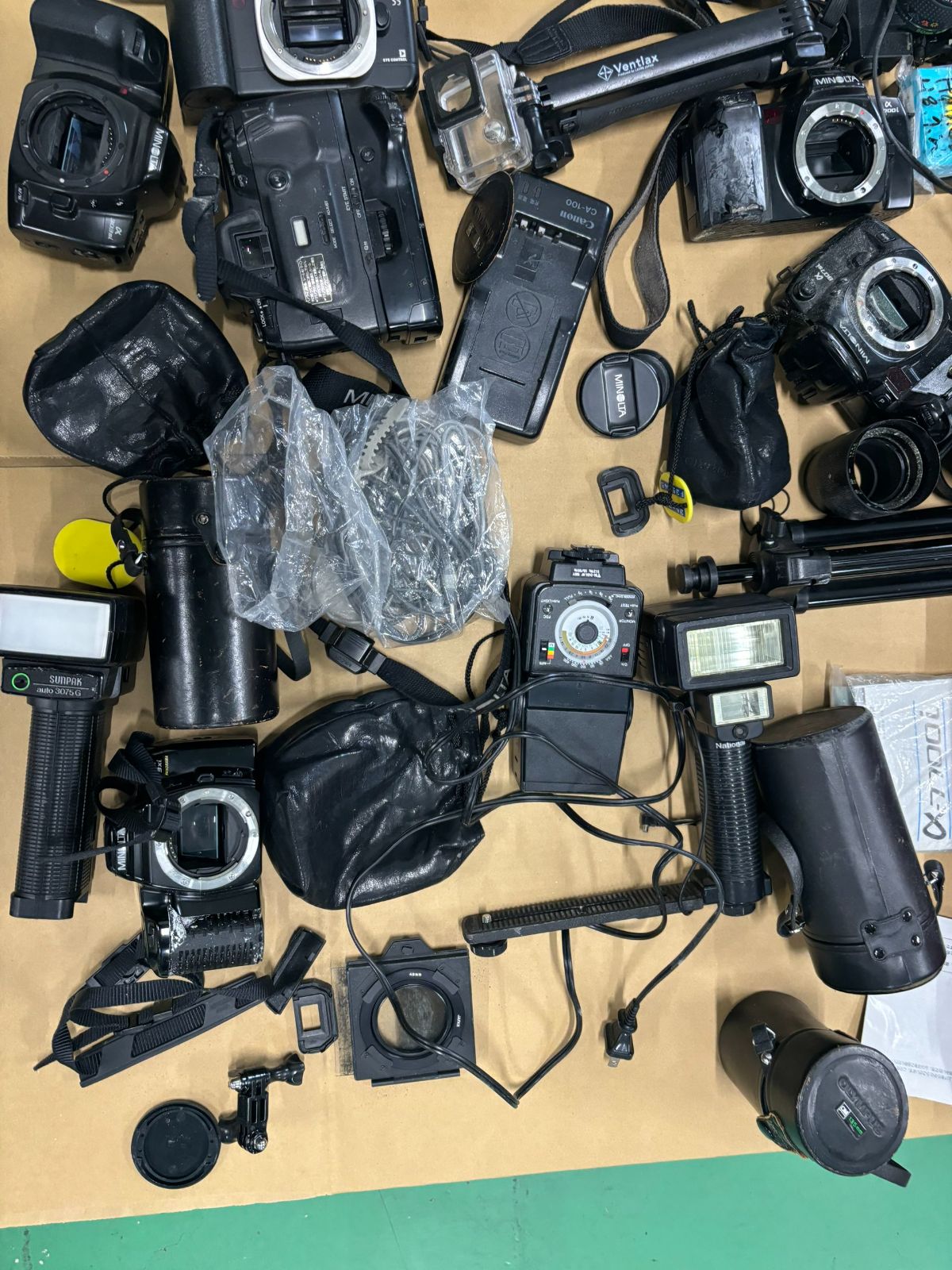 MO-00490 フィルムカメラ大量セット カメラ ボディ レンズ その他