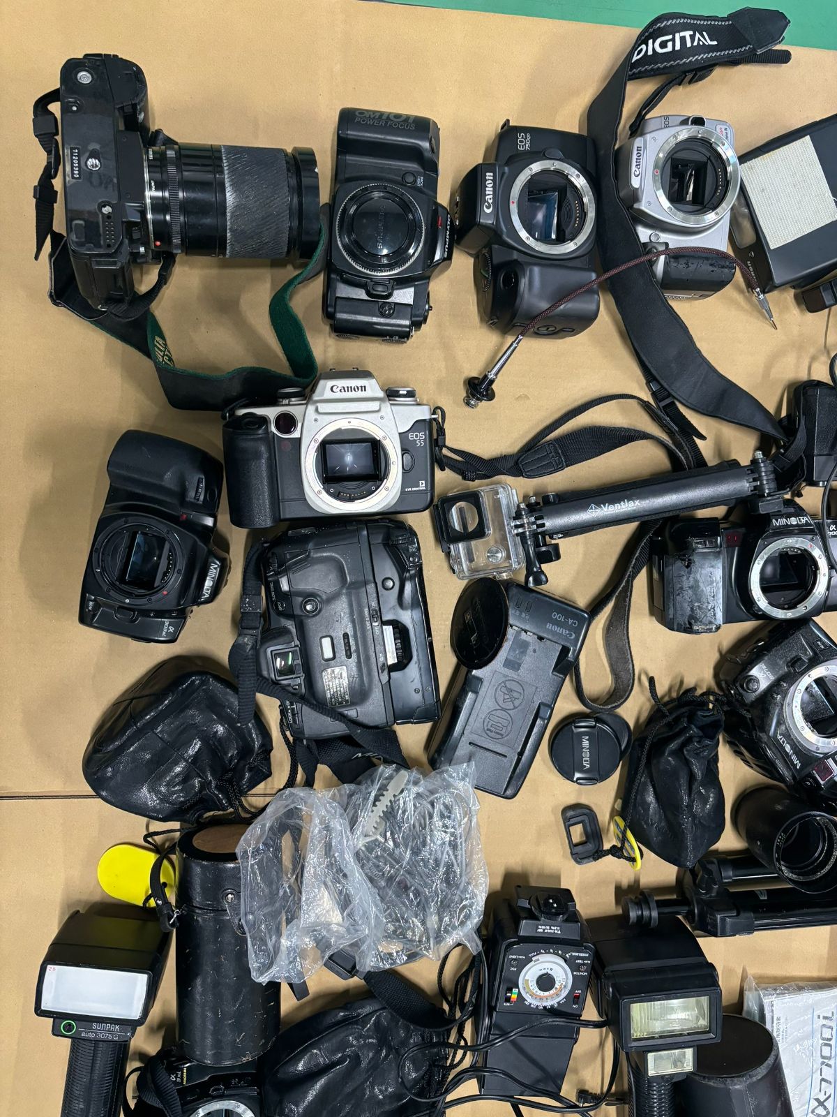 MO-00490 フィルムカメラ大量セット カメラ ボディ レンズ その他