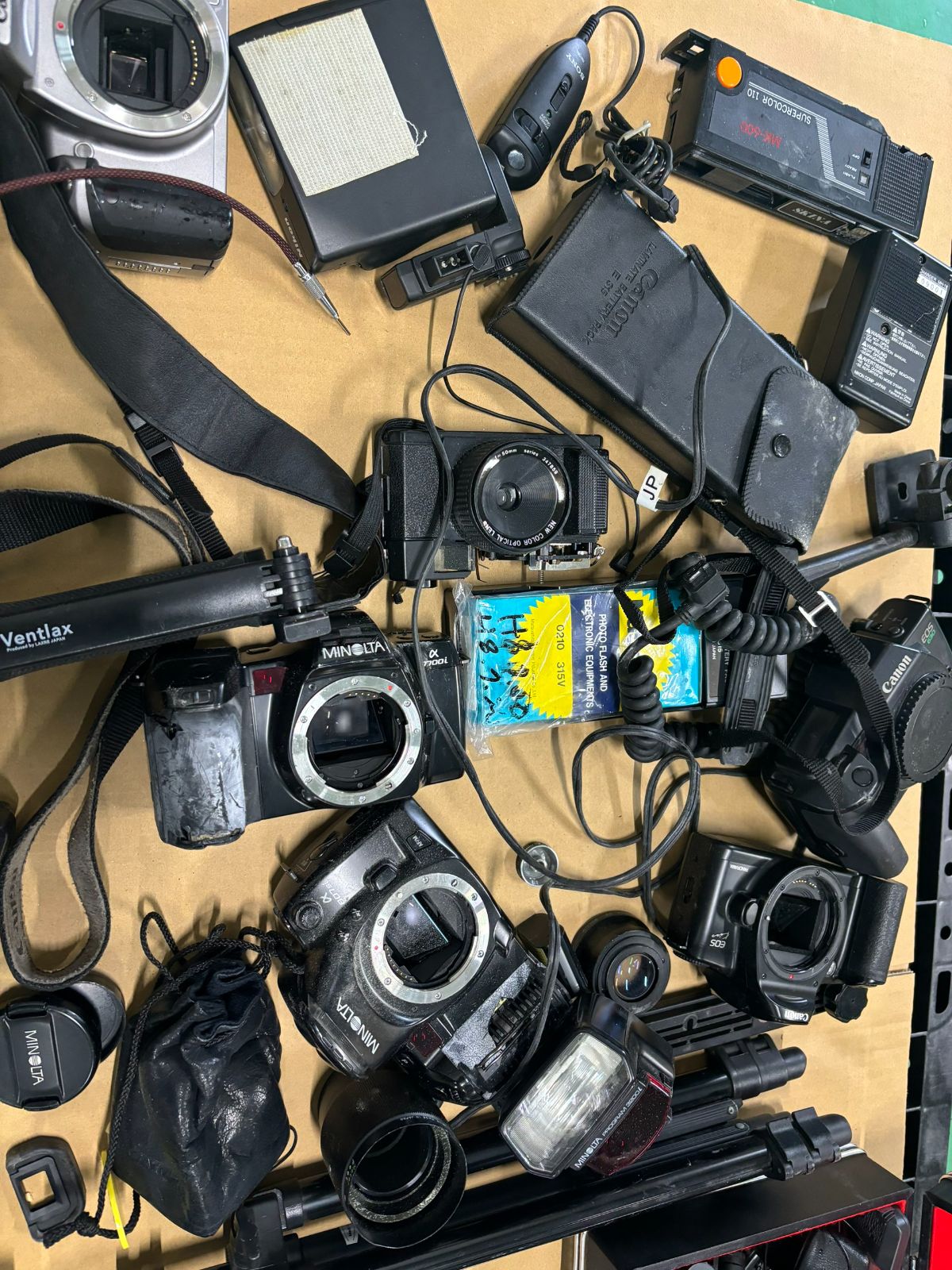 MO-00490 フィルムカメラ大量セット カメラ ボディ レンズ その他