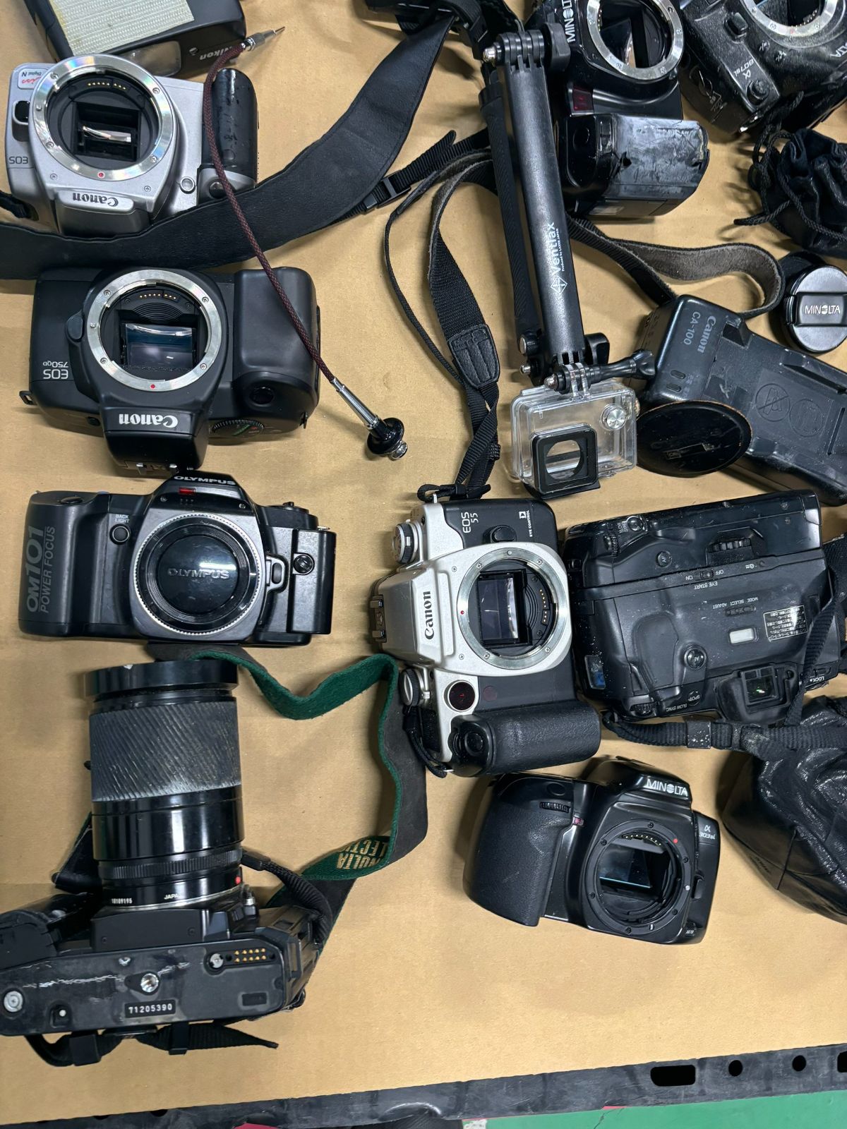 MO-00490 フィルムカメラ大量セット カメラ ボディ レンズ その他