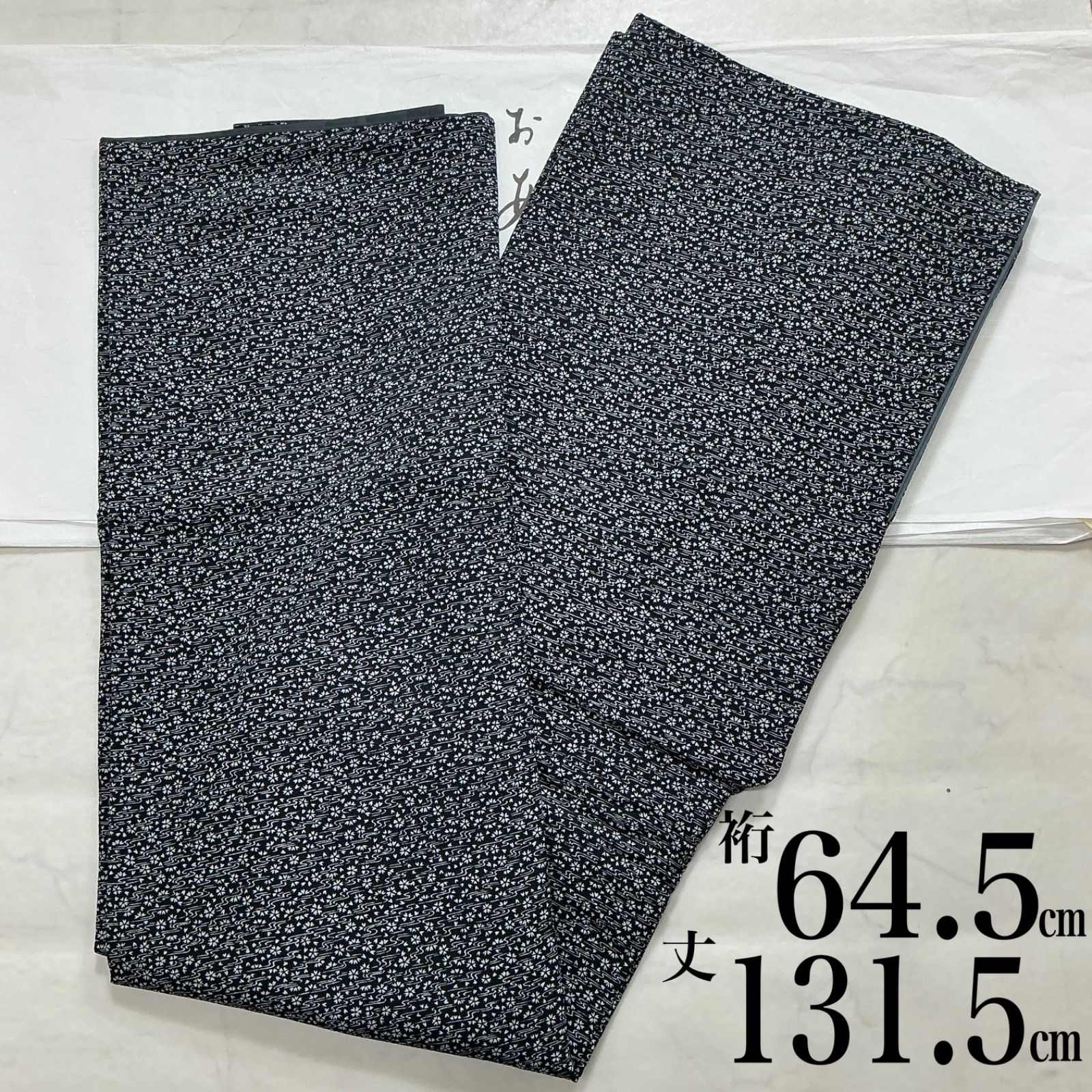 kimomo+one＊男前屋＊美品＊男着物＊袷＊縮緬＊正絹＊一つ紋＊やまと＊ガード加工＊余り布付き＊裄64.5丈131.5
