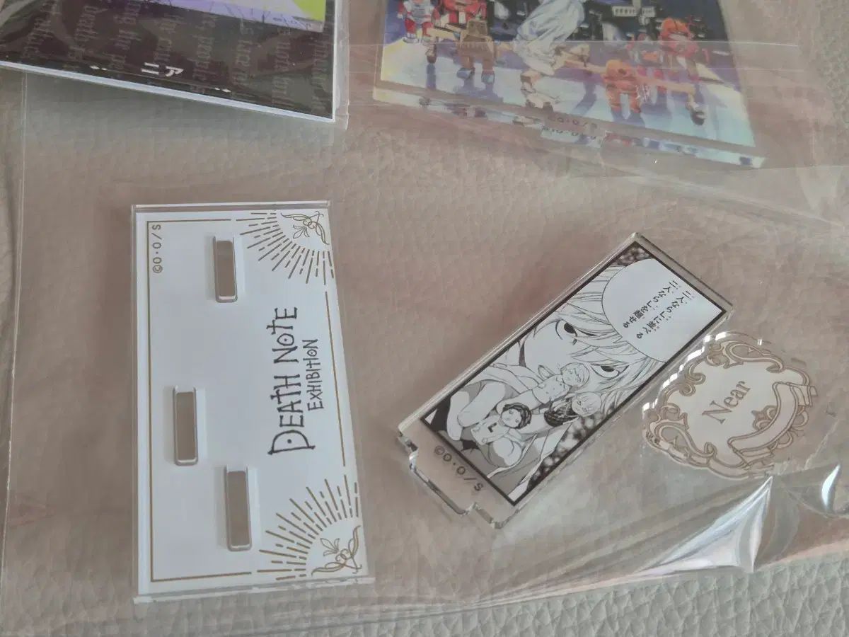 DEATH NOTE(デスノート) ニア アクリル 出品 DEATH NOTE　ジオラマアクリルスタンド＿ニア＆メロ-クラックスオンラインストア