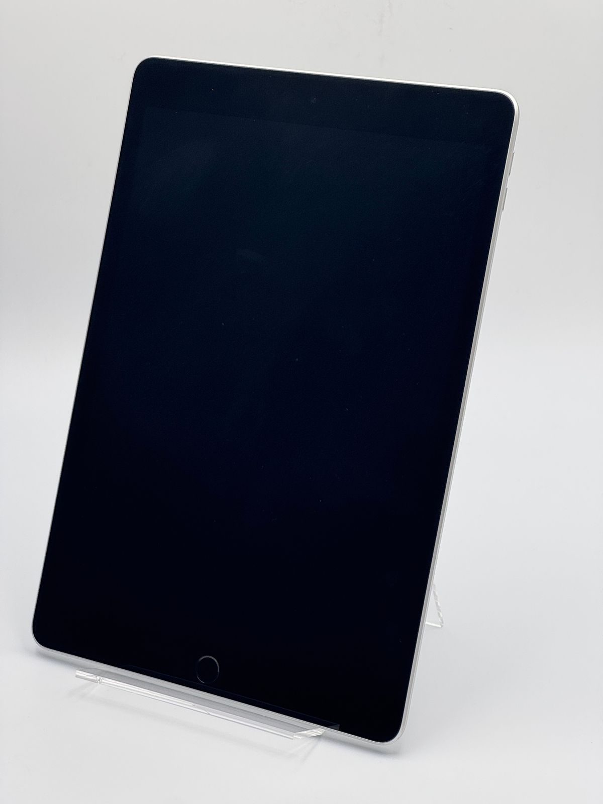 iPad 第9世代 256GB SV Wi-Fi 中古C 86%- メルカリ