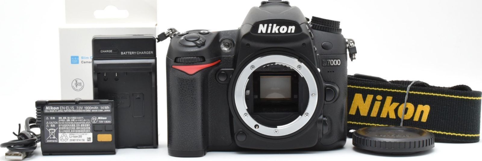 B09[7336]10☆極美品☆ ニコン Nikon D7000 ボディ 【ショット数 3