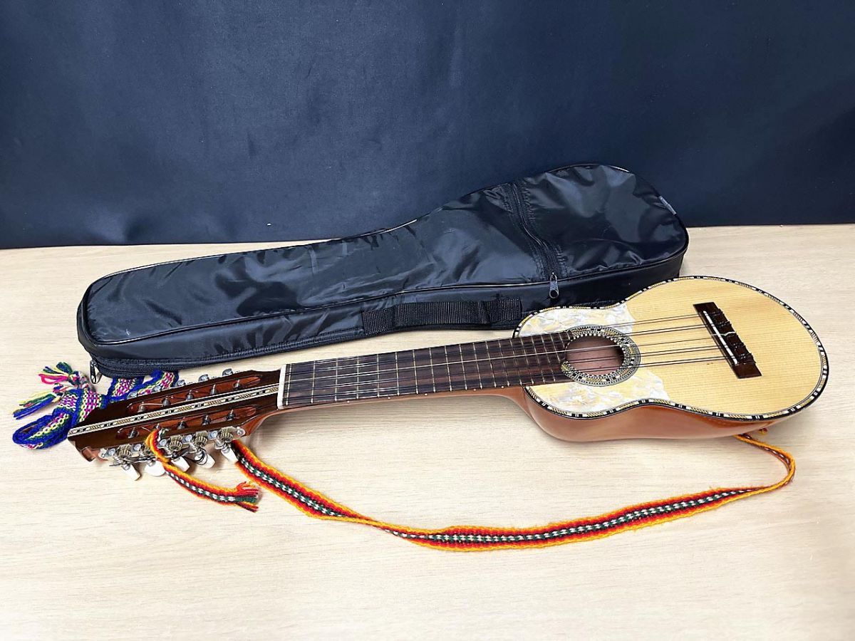 現状品】 チャランゴ 南米 アンデス 民族楽器 全長約67cm ソフトケース