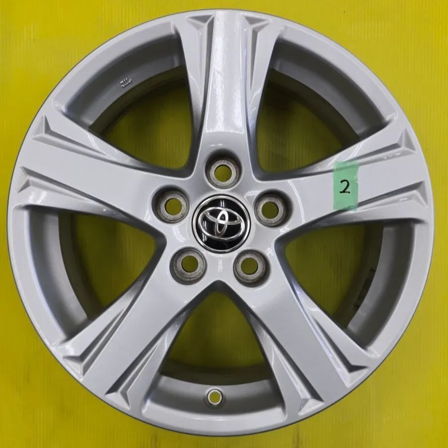 中古】トヨタ 30アルファード 純正16インチ 1枚 ⑵ - メルカリ 中古】トヨタ 30アルファード 純正16インチ 1枚 ⑵ - メルカリ