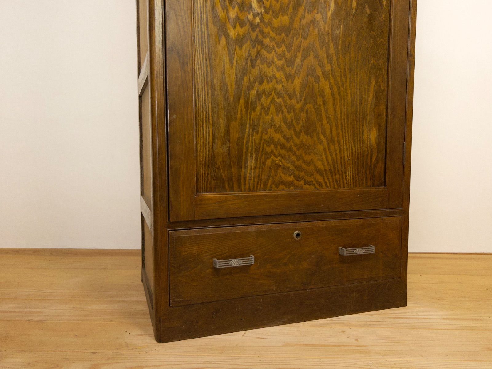 収納棚 縦長 木製 古道具 古家具 和家具 ビンテージ アンティーク