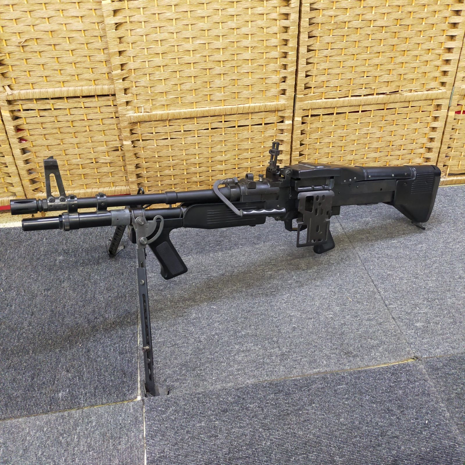 TOP M60 電動ガン ASGK刻印 日本製 バイポッド付 機関銃タイプ 動作