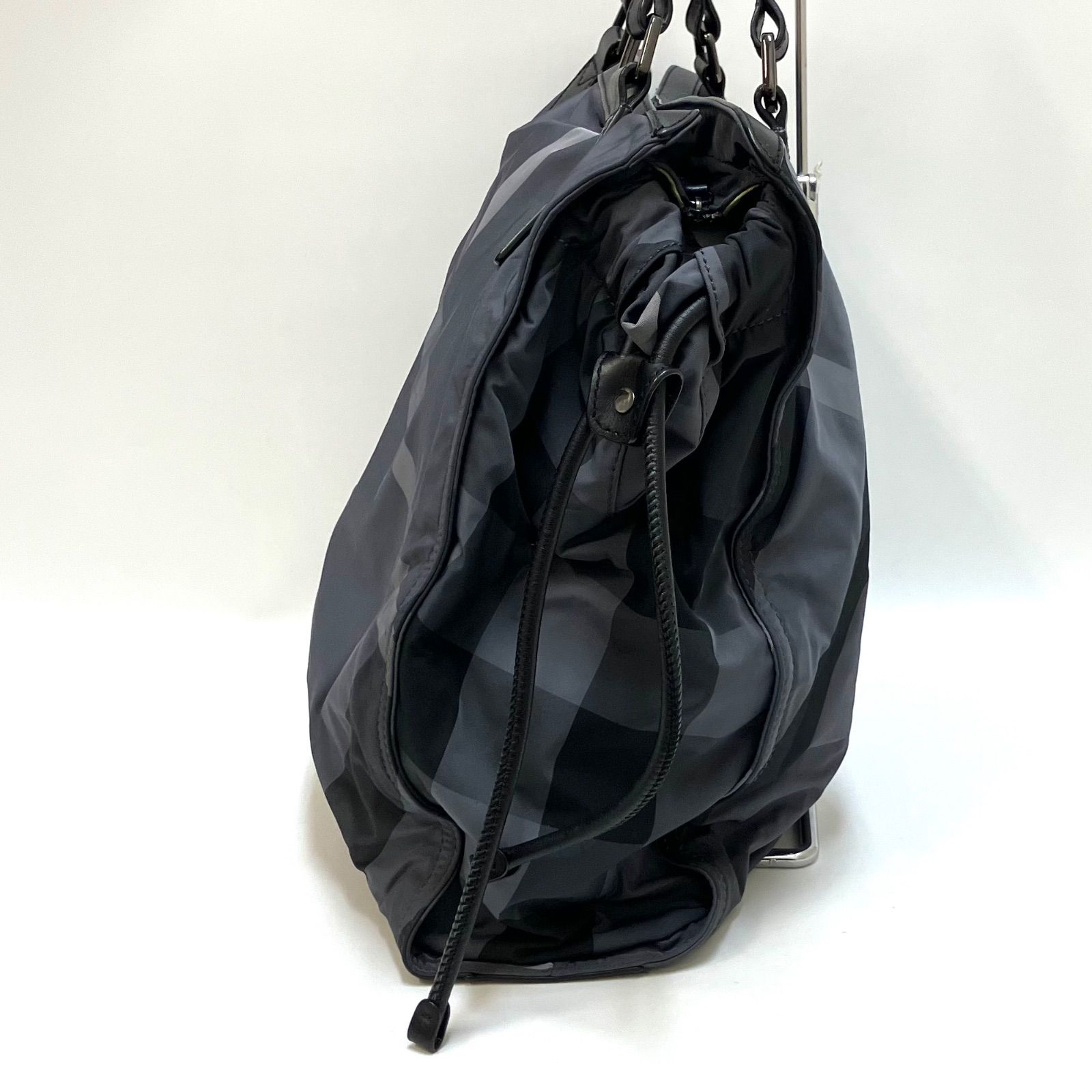 BURBERRY】バーバリー ノバチェックトート ブラック グレー ユニ