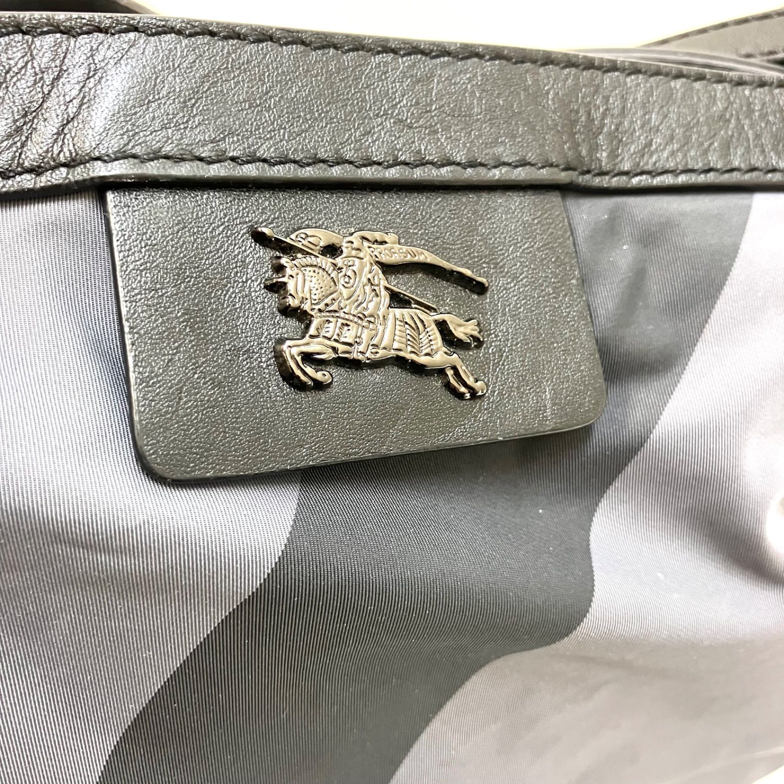 BURBERRY】バーバリー ノバチェックトート ブラック グレー ユニ
