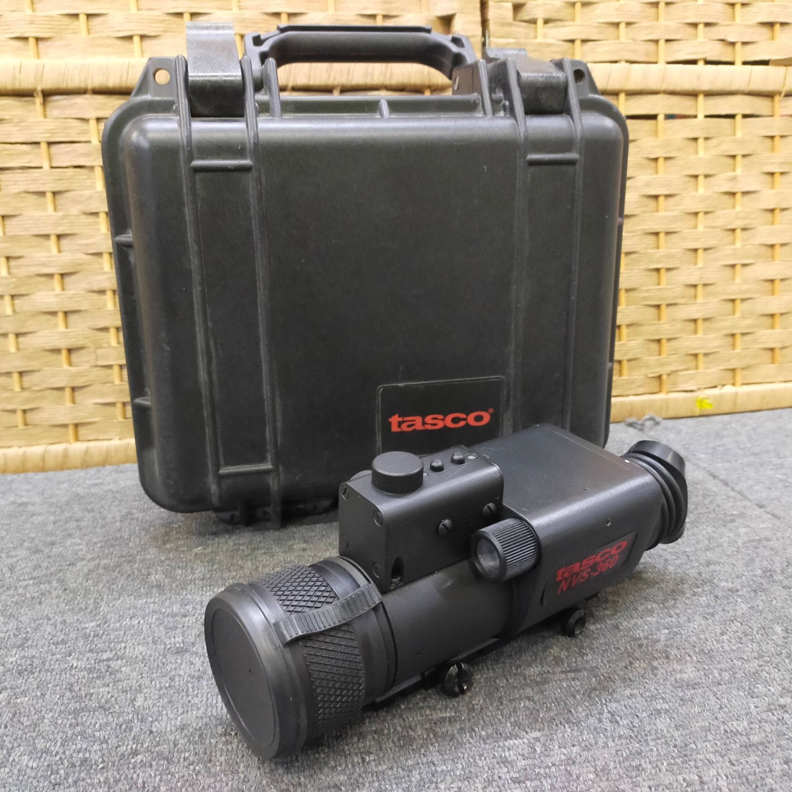 夜眼鏡 スコープ ナイトビジョン NVS-360 Tasco 実物 TASCO メルカリ