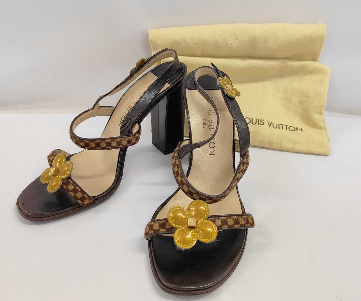 LOUIS VUITTON ダミエ フラワー　ブロックヒール　 サンダル　(JP 23.3)(EU 37)(US 6.5) LOUIS VUITTON ダミエ フラワー ブロックヒール サンダル (JP 23.3)(EU