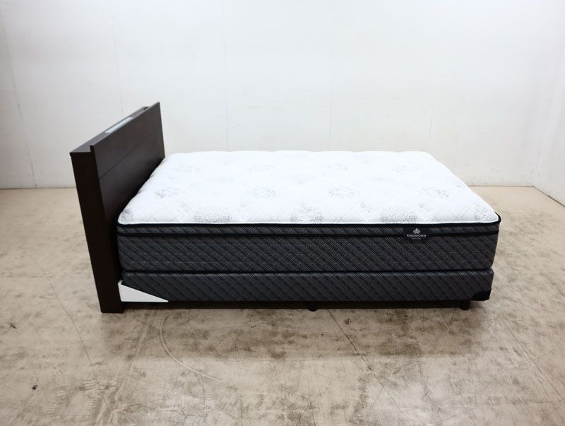 ◇REGALIA◇ レガリア キングスダウン IDC大塚家具 インシグニア