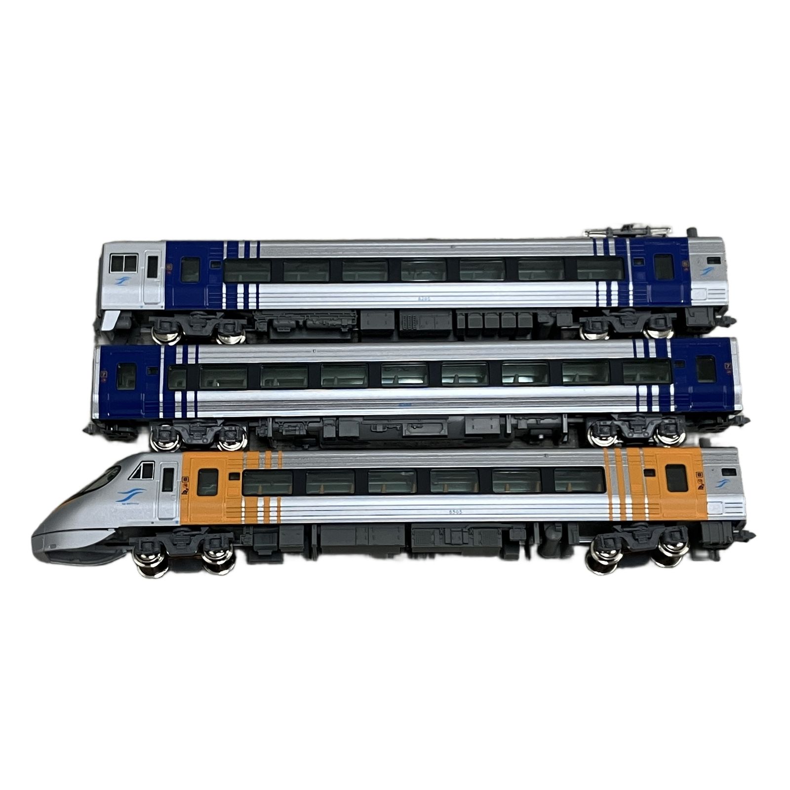 KATO 10-1939 JR四国8000系「しおかぜ・いしづち」3両セット 鉄道模型