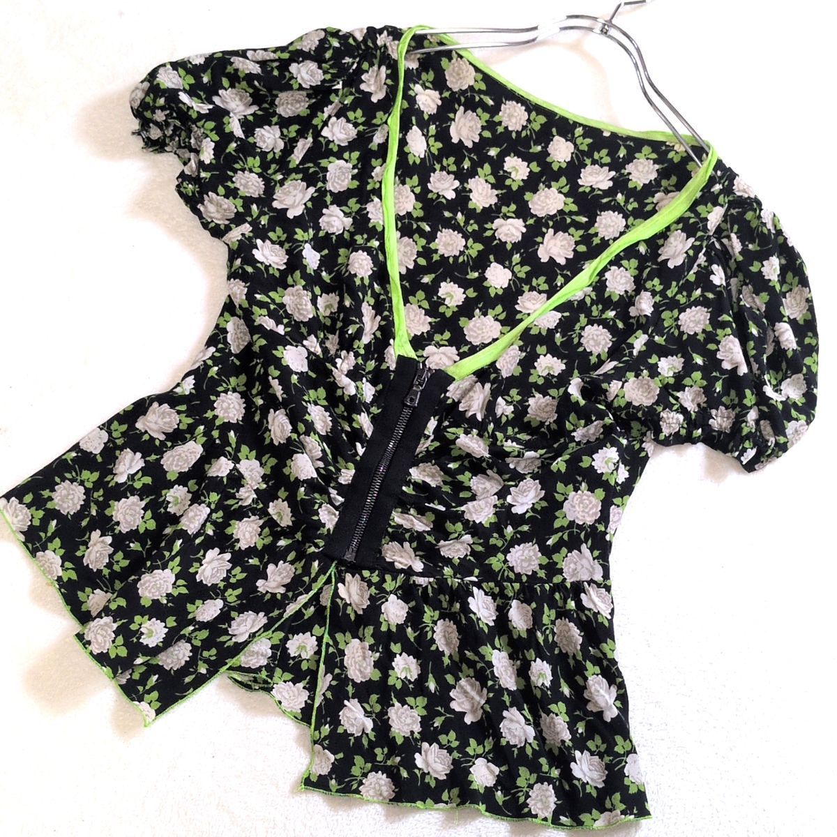 美品✨DOLCE&GABBANA ドルチェアンドガッバーナ シルク100% ボタニカル