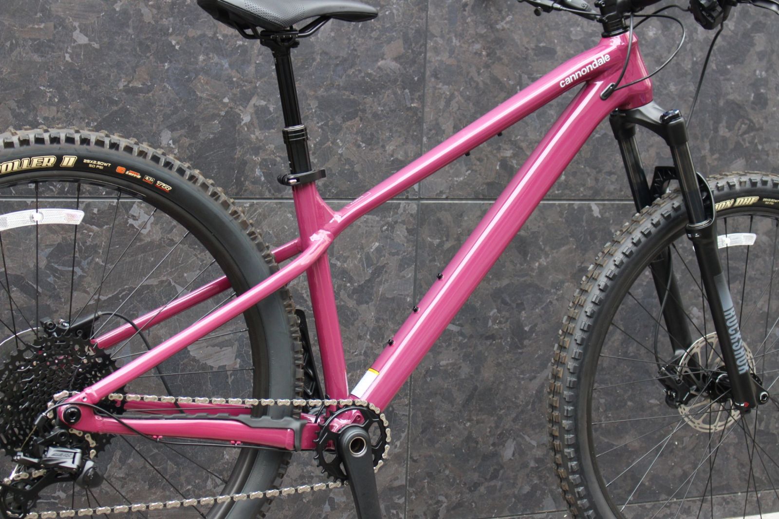 キャノンデール CANNONDALE ハビット Habit HT2 2023モデル Mサイズ 