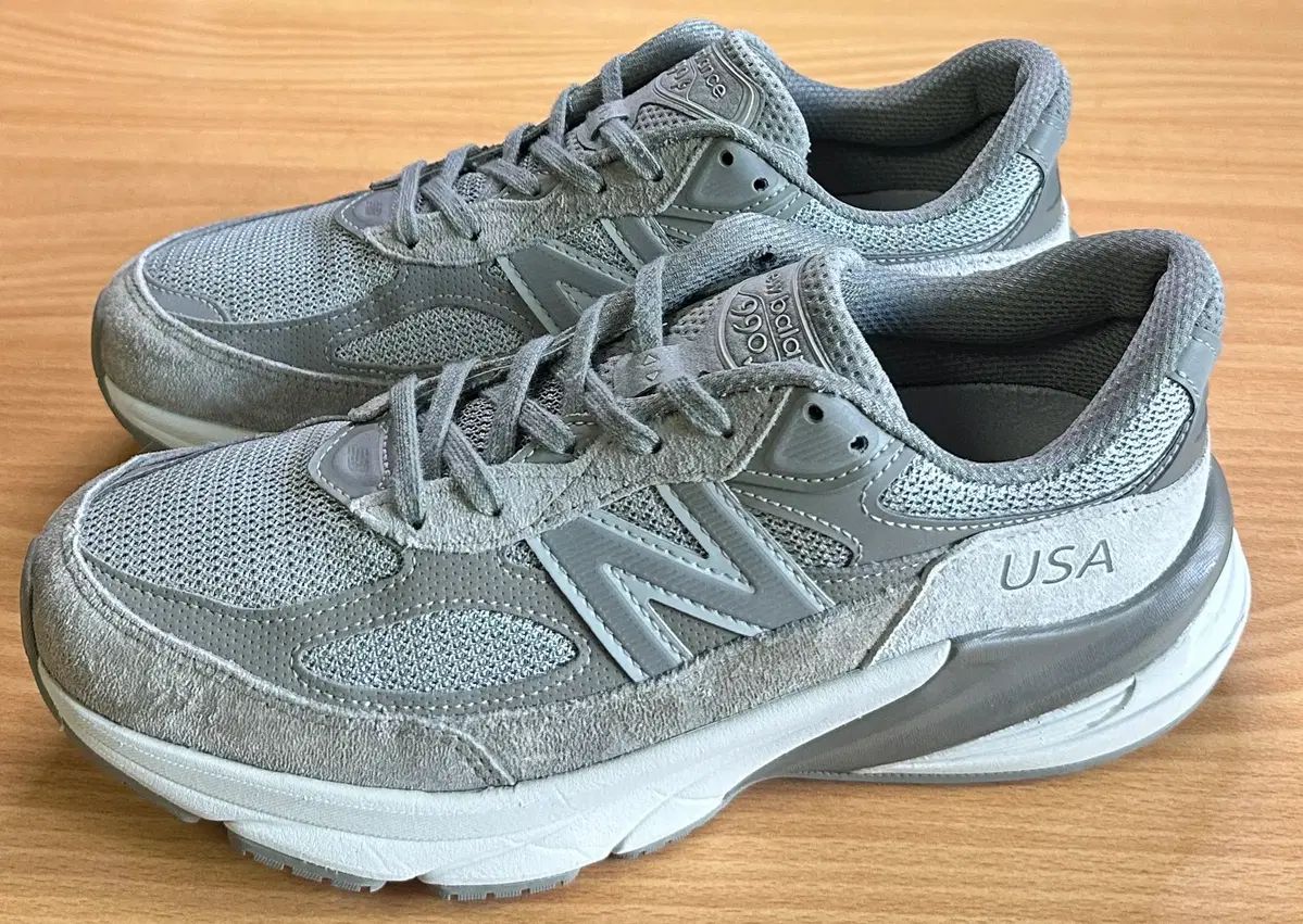 NEW BALANCE X WTAPS 990V6 made in USA