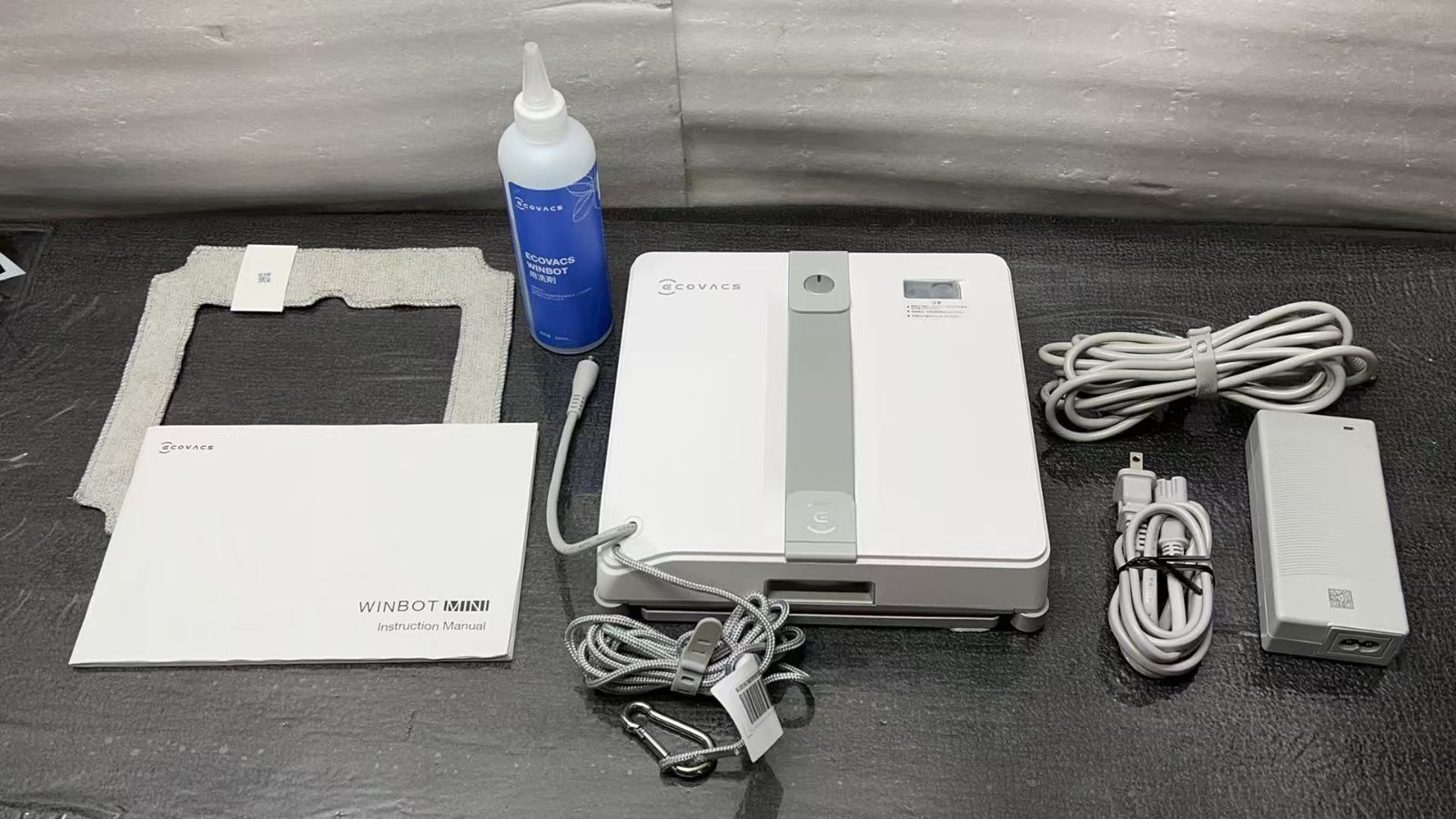 ECOVACS WINBOT MINI 窓掃除ロボット 掃除機 **4420808 - メルカリ