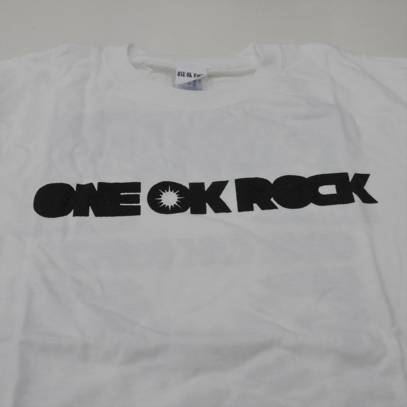 26MS0136 新品 ワンオクロック ONE OK LOCK 2023 JAPAN TOUR 2023 T