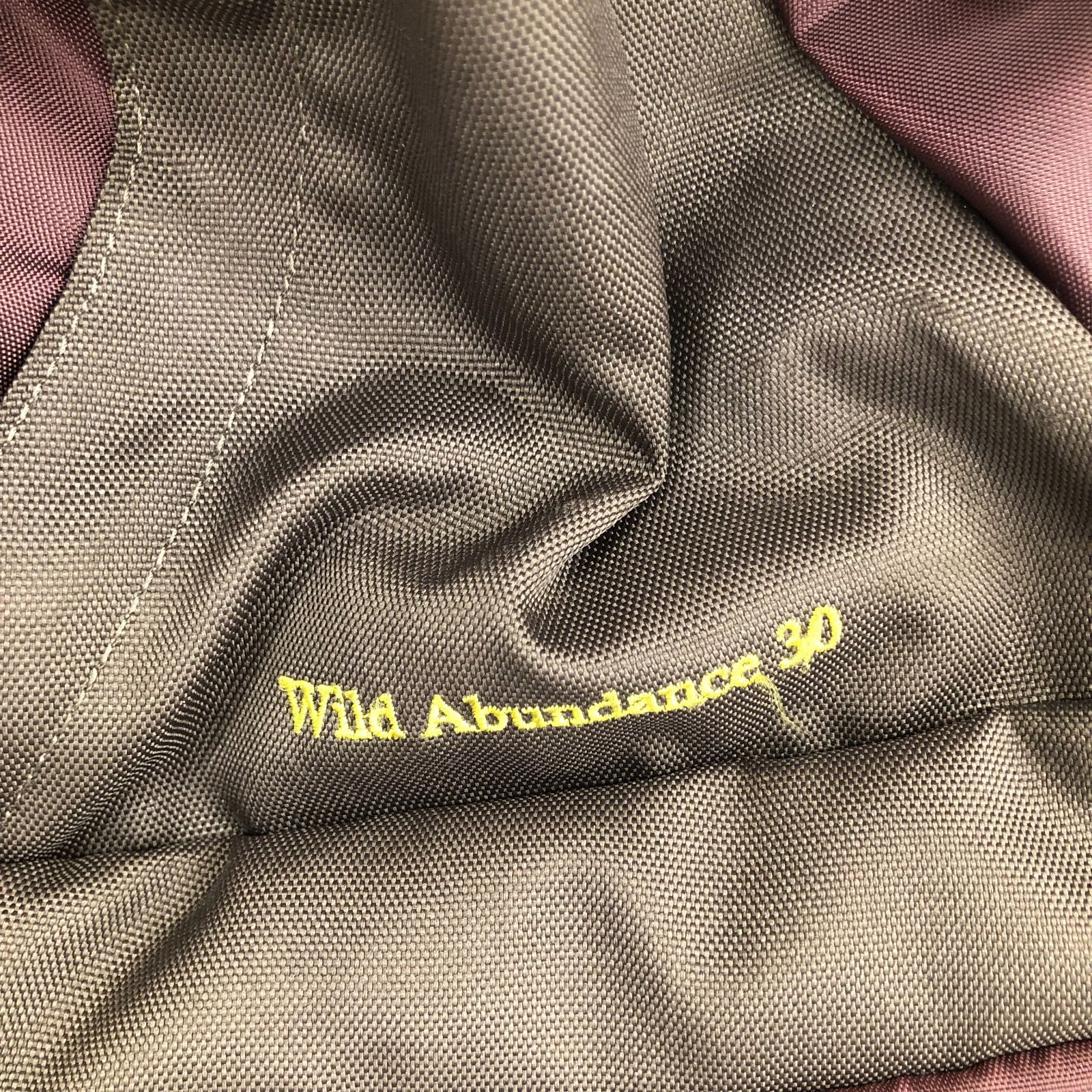 Columbia コロンビア WILD ABUNDANCE 30 バッグパック あずき色 カーキ 
