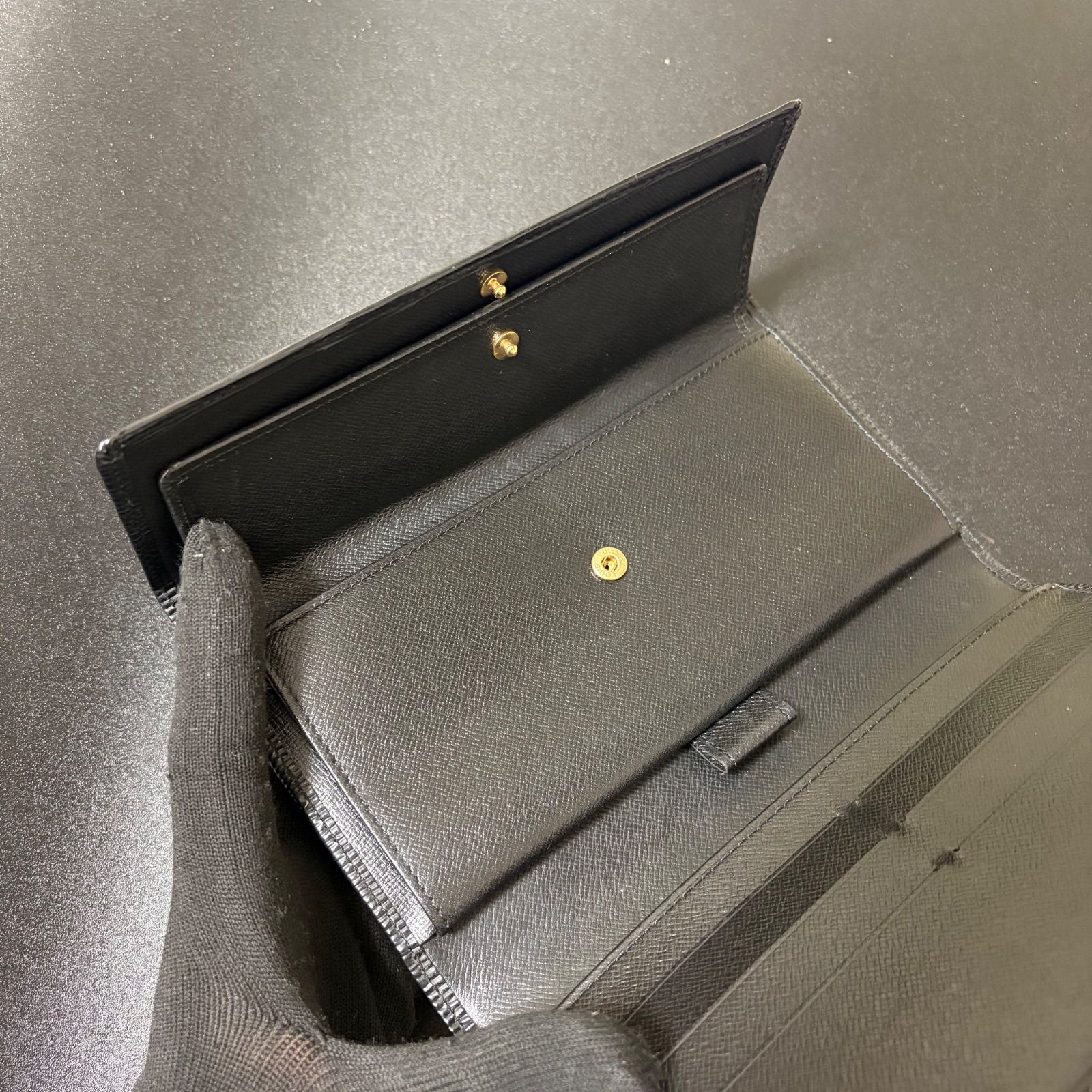 y28 ポルト トレゾール ポルトフォイユ インターナショナル 旧型 ルイ