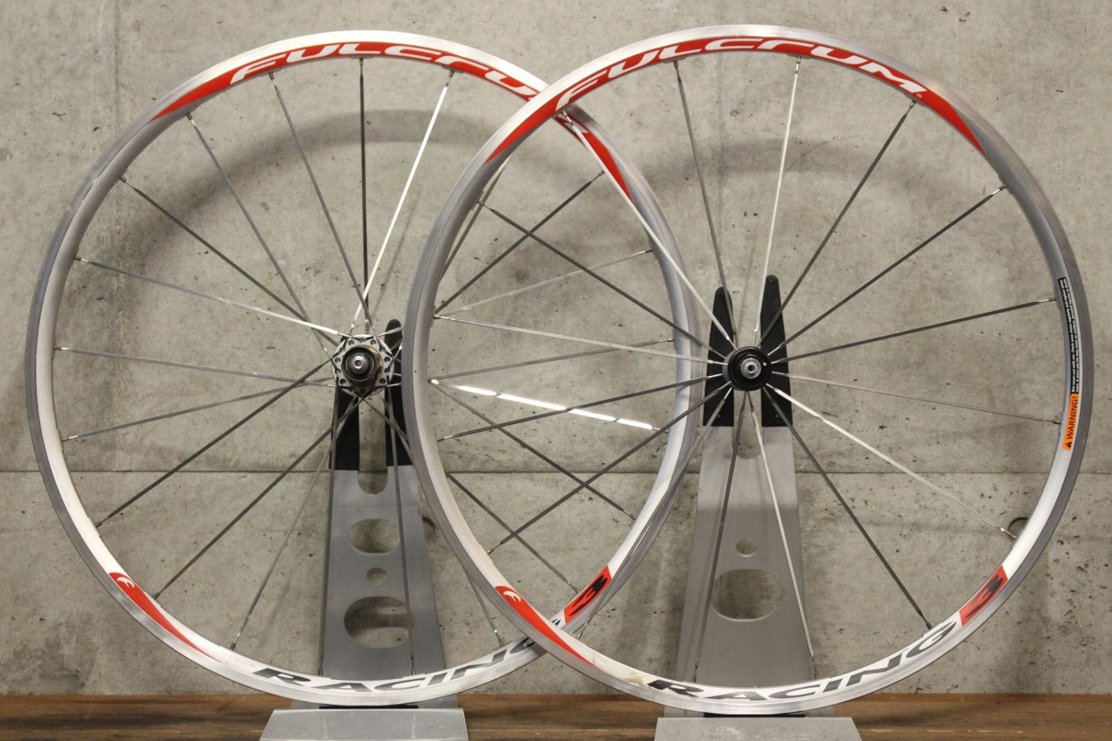 フルクラム FULCRUM レーシング RACING3 アルミ クリンチャー ホイール