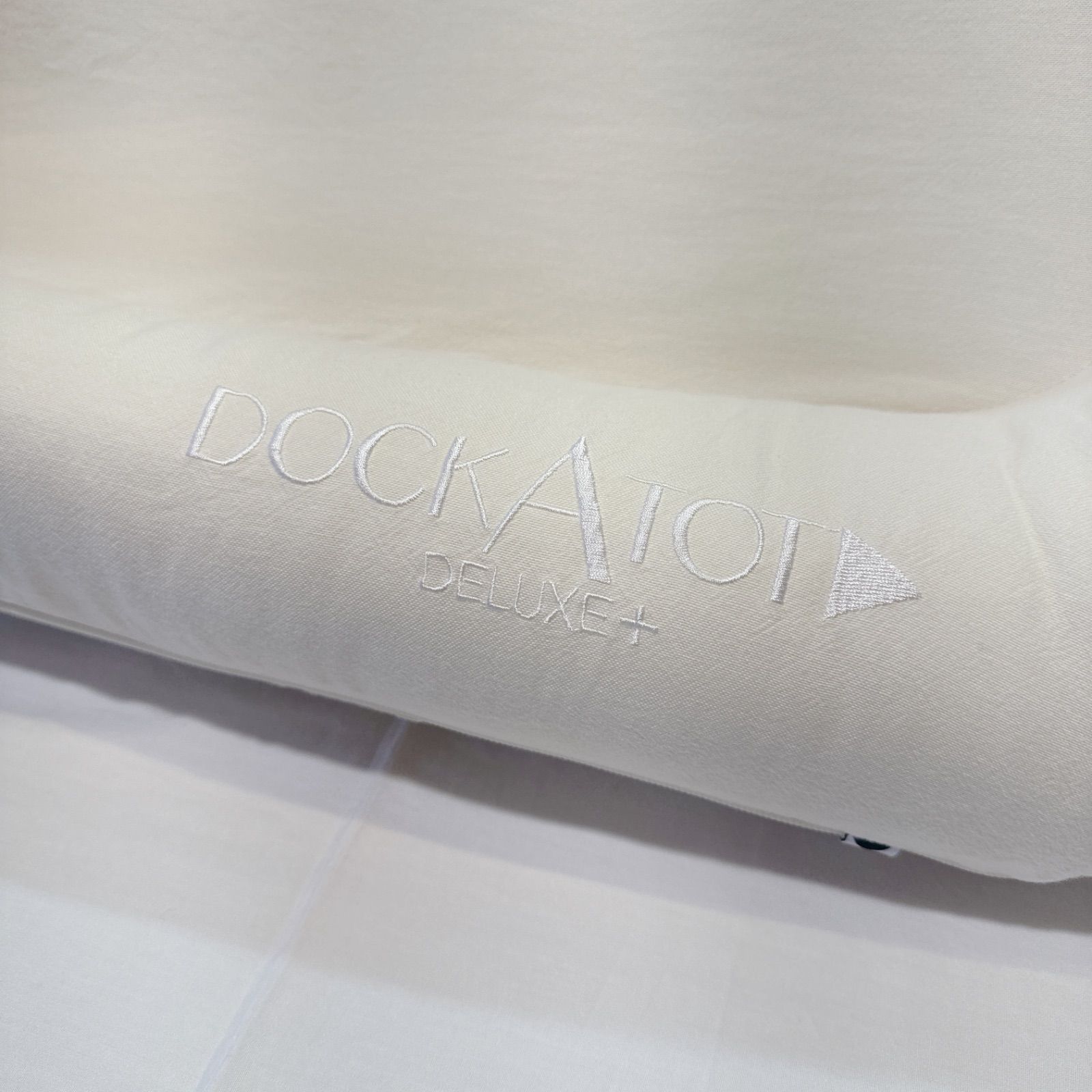 美品 ドッカトット デラックス専用ケース付き DockATot Deluxe+ 