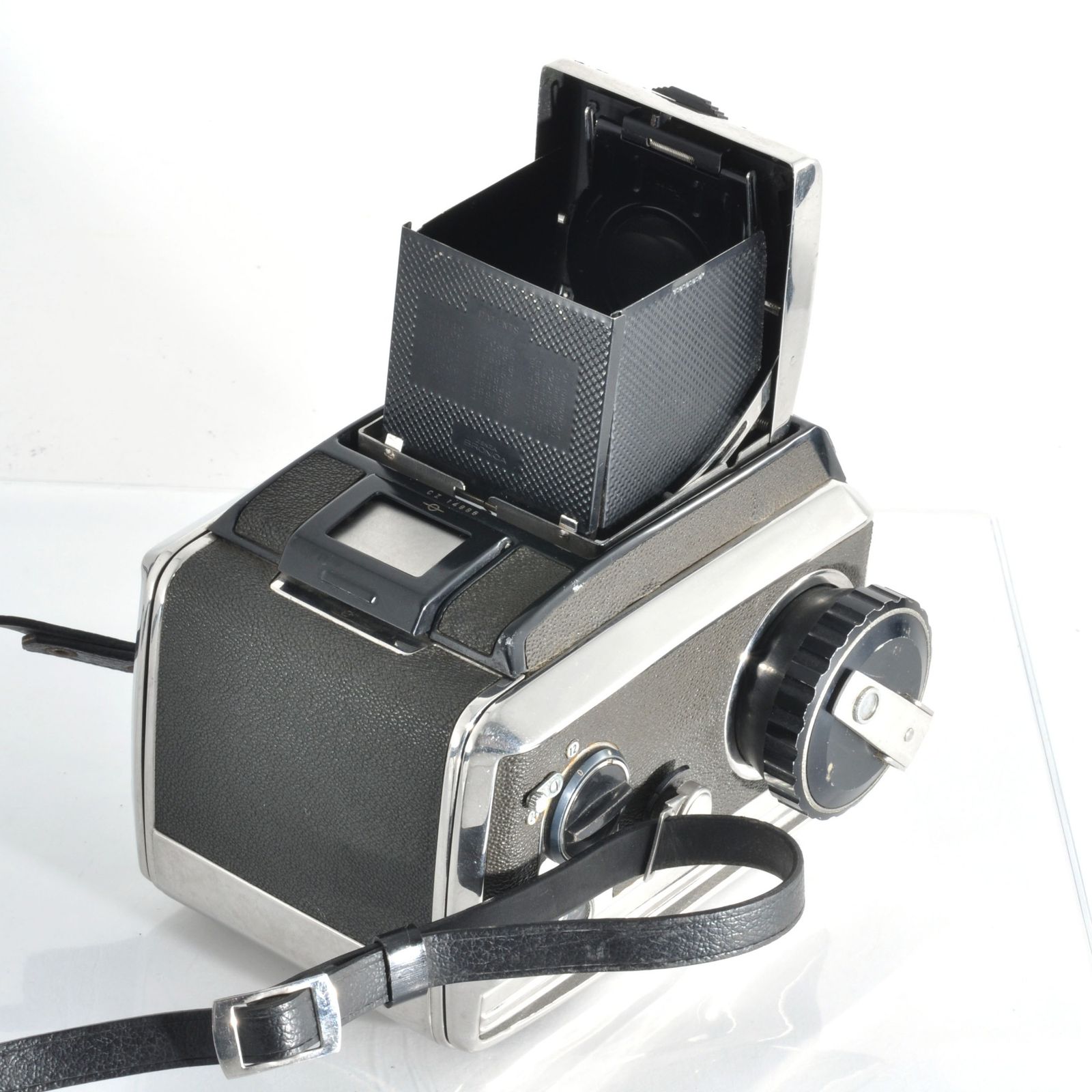 ゼンザブロニカ】Zenza Bronica C2 + NIKKOR-P 75mm F2.8 中判フィルム