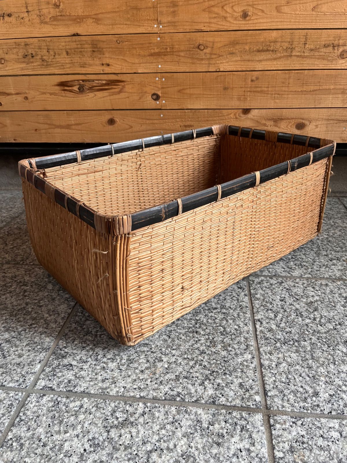 古道具 柳行李 やなぎこおり 黒竹 竹網細工 竹編みかご 収納ケース