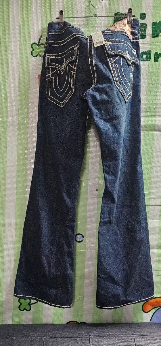 True Religion y2k ブーツカットデニム 25 usa True Religion y2k ブーツカットデニム 25 usa トゥルーレリジョン