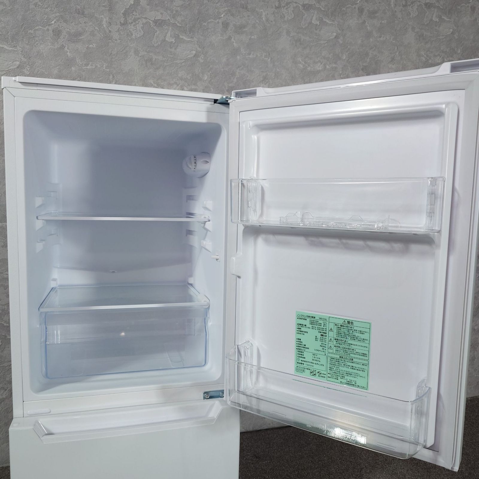 2025年製】 極美品 YAMADA ヤマダ 家電 冷凍冷蔵庫 YRZ-C12L 117L