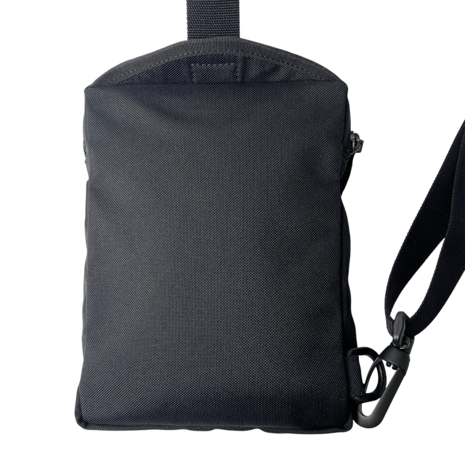 美品 バレンシアガ BALENCIAGA ボディバッグ ナイロン 593651 斜めがけ
