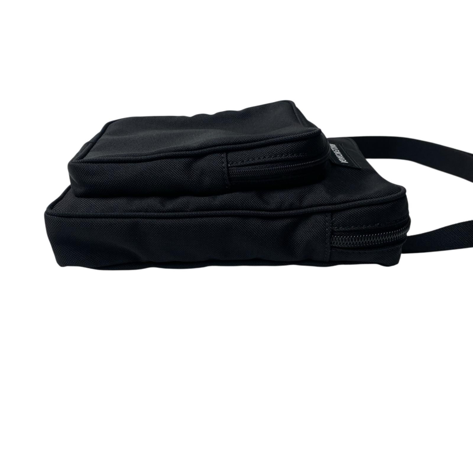 美品 バレンシアガ BALENCIAGA ボディバッグ ナイロン 593651 斜めがけ