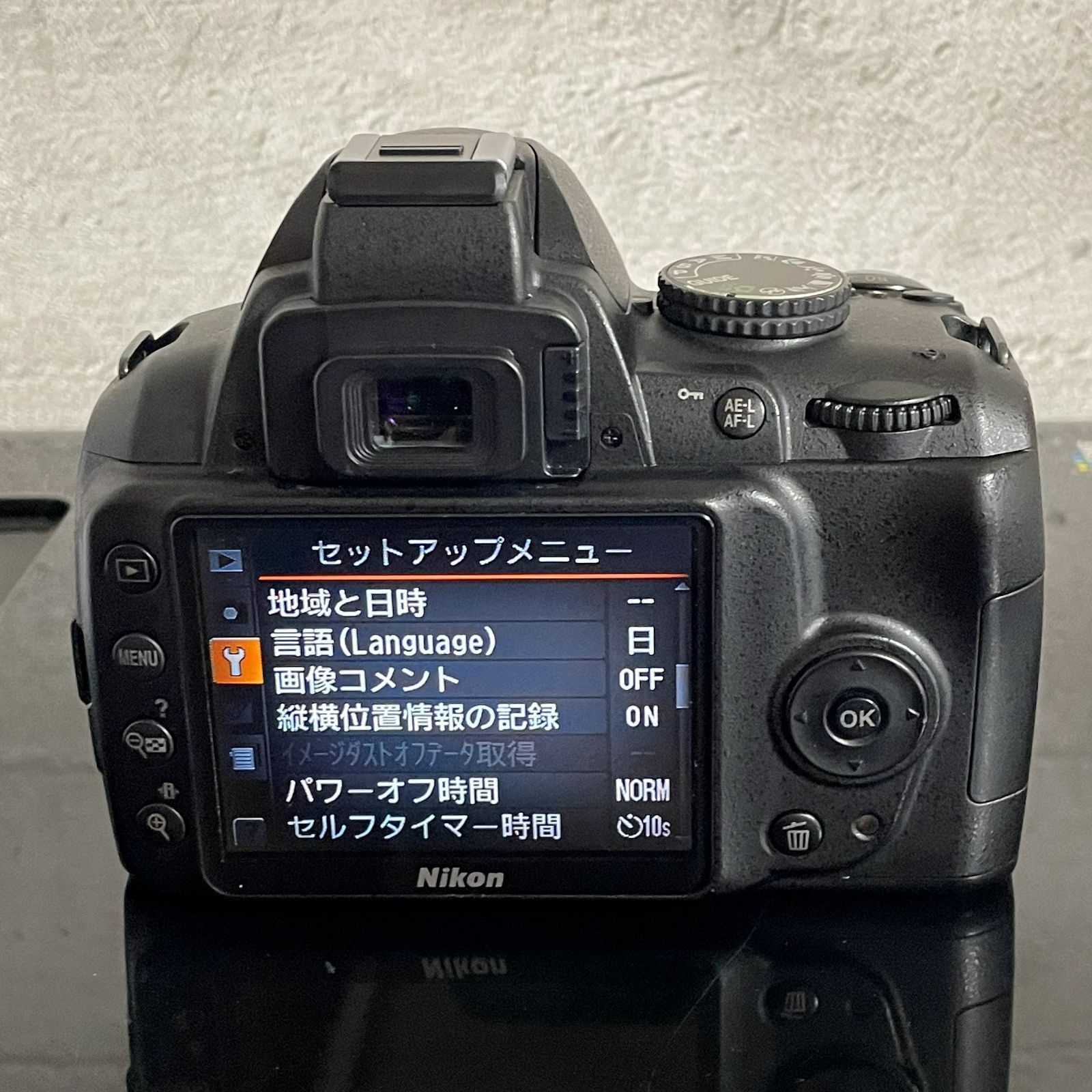 A14[7222]2 ニコン Nikon D3000 ボディ 【ショット数 5，840回
