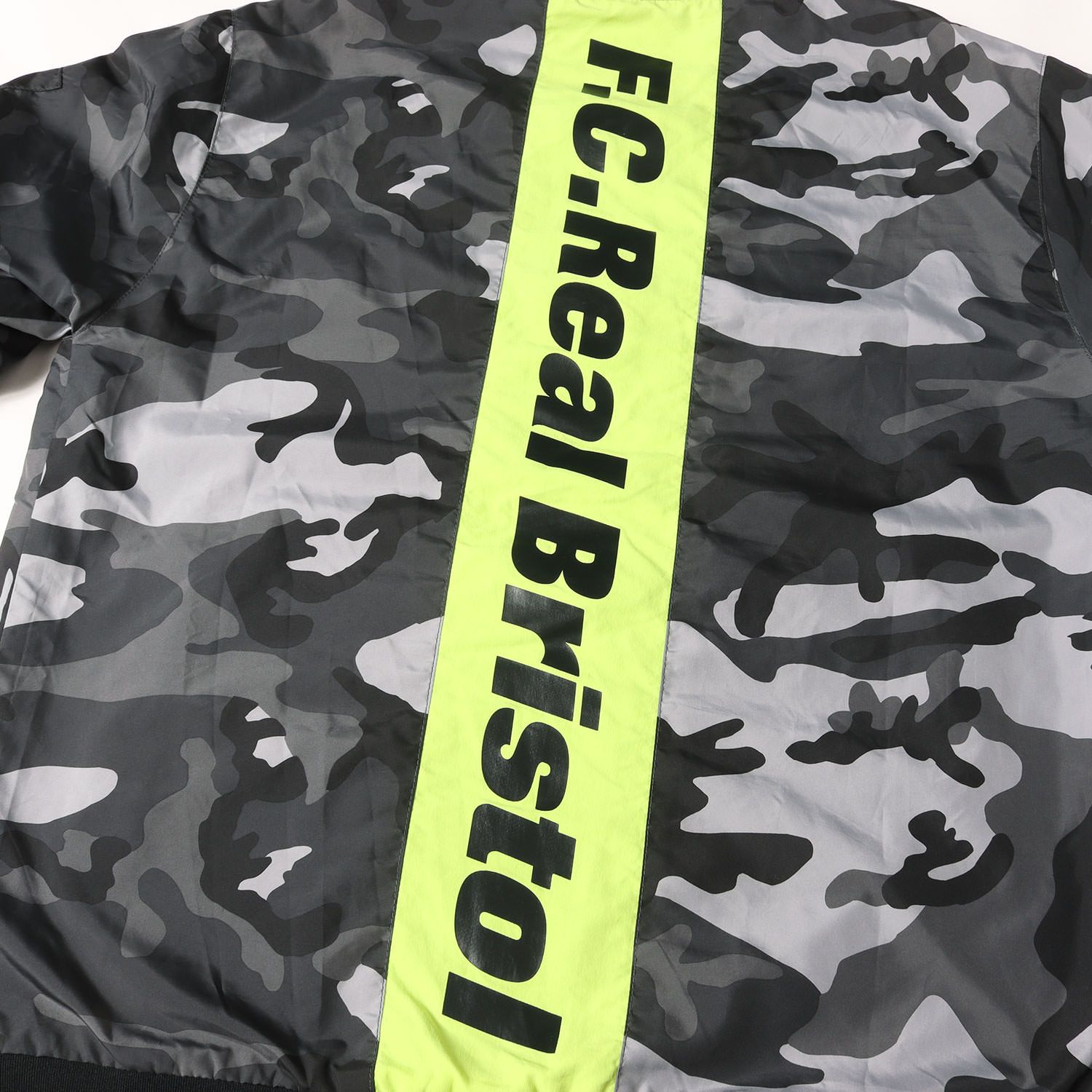 F.C.Real Bristol エフシーレアルブリストル ジャケット ブラックカモ
