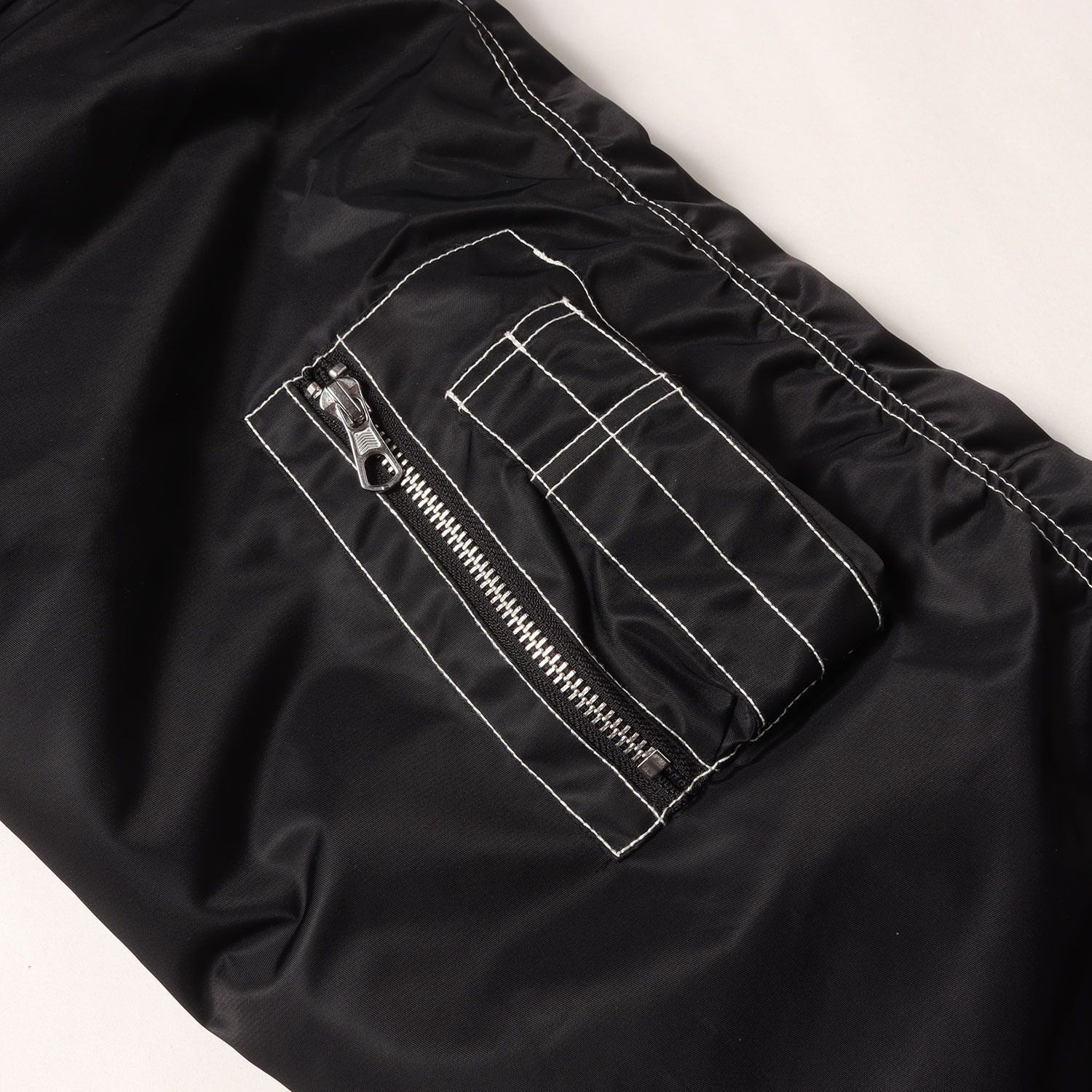 新品】STUSSY ステューシー ジャケット ブラック オレンジ サイズ:L