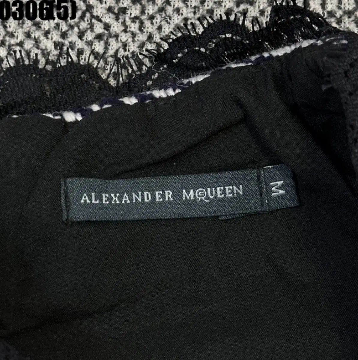 Alexander McQueen アレキサンダー・マックイーン ブラック レイ<0xE3