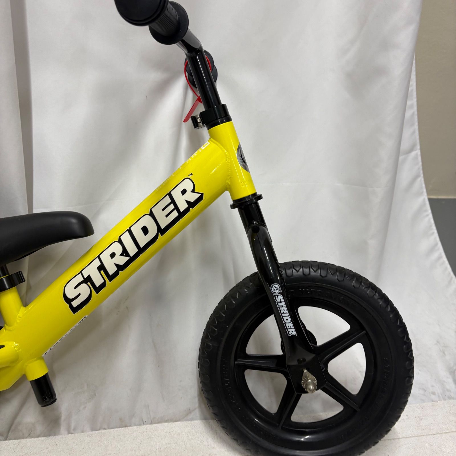 STRIDER ストライダー スポーツ イエロー 黄色 12インチ - メルカリ