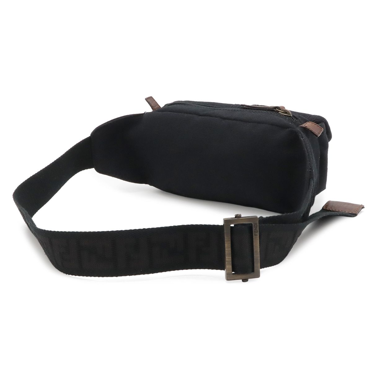 FENDI フェンディ ズッカ柄 ロゴ ボディバッグ ウエストポーチ