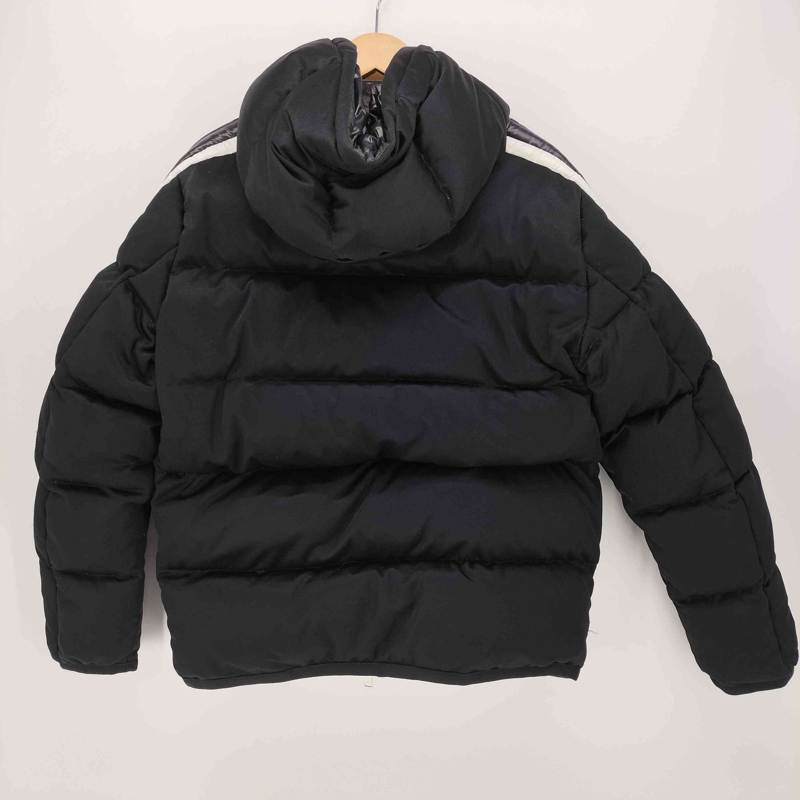 モンクレール MONCLER Sanbesanダウンジャケット メンズ JPN：2 - メルカリ