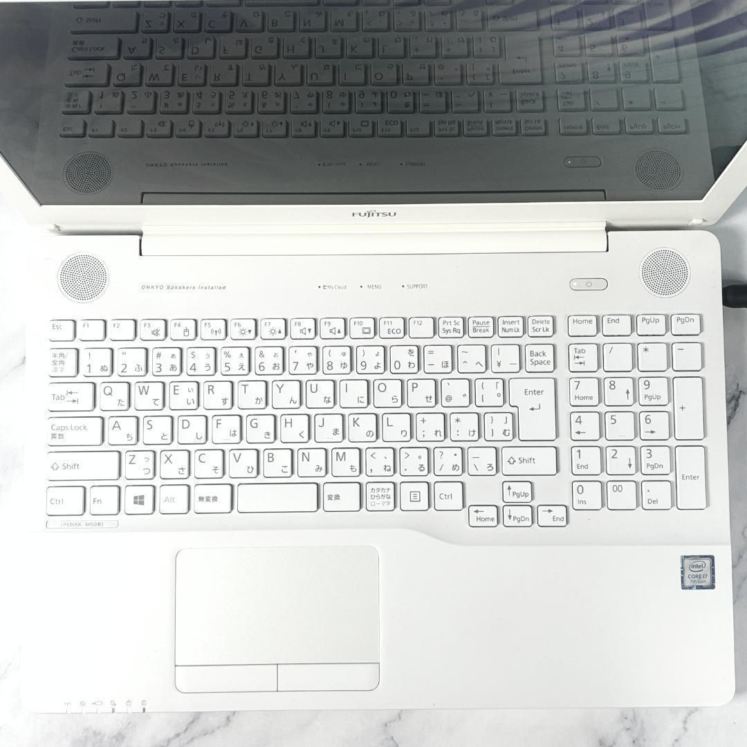 Corei7・8GB・SSD512・DVDマルチ・Windows11・ホワイトノートパソコン