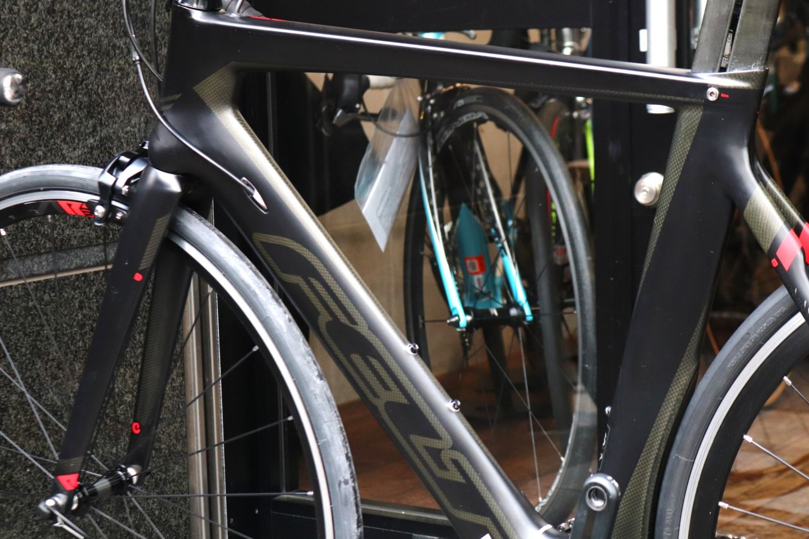 フェルト FELT AR5 2016モデル 56サイズ シマノ 105 5800 MIX 11S