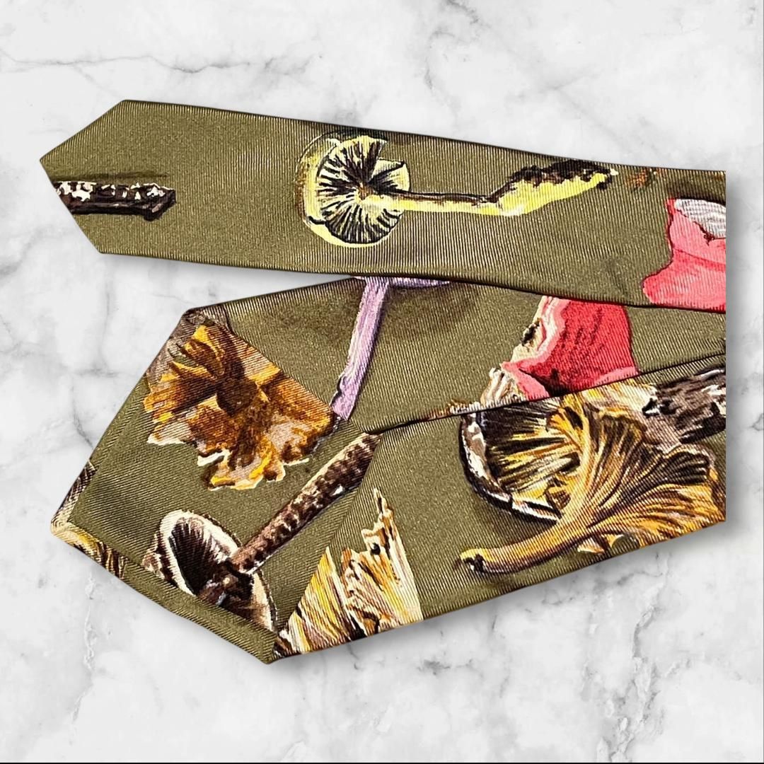 HERMES エルメス ネクタイ シルク100% キノコ柄 グリーン フランス製