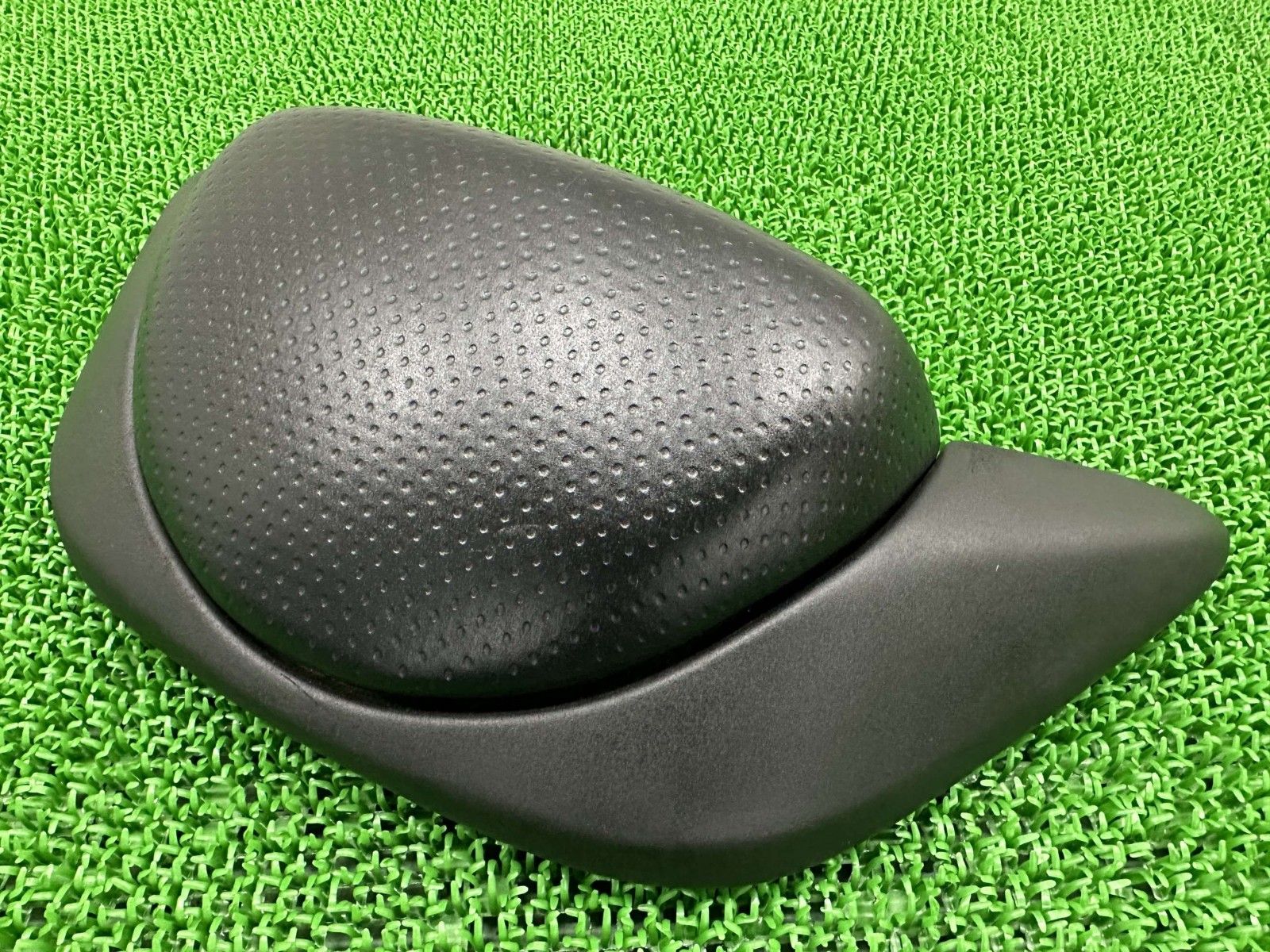 スカイウェイブ250SS バックレスト スズキ 純正 中古 CJ43A ノーマルシートパッド コンディション良好 破れ無し 品薄 希少品 Fh スカイウェイブ250SS バックレスト スズキ 純正 中古 CJ43A ノーマル