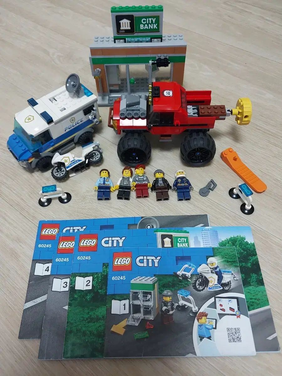 LEGOシティ 60245 警察とMONSTERトラック・フレックス